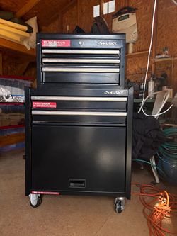 Husky 2-Piece Tool Chest and Cabinet