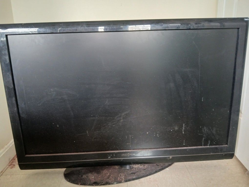 Insignia TV