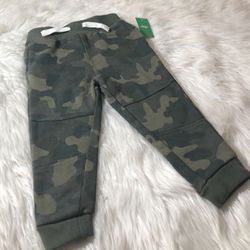 New! dip Camo Baby Joggers *12-18 Months