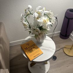 End Table / Accent Marble Table 