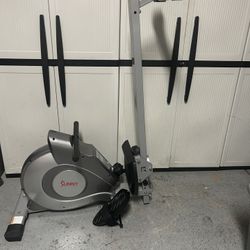 Sunny Health & Fitness Magnetic Rowing Machine