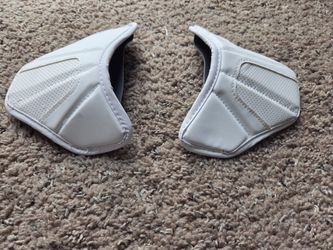 Maverik Lacrosse Shoulder Pads