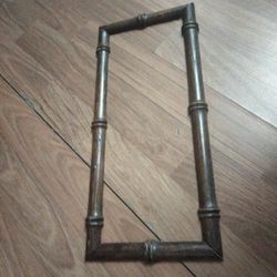 SALVAGED 4 Piece Decorative Wooden Furniture Accents, Triangle,3/4" × 1/2" × 14".

Normal wear MAY be seen. Scratches,nick's and dents MAY be seen. Cl