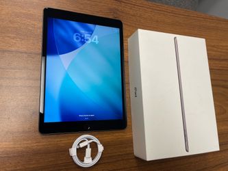 iPad 9th Gen 10.2” 64gb wifi + Cellular