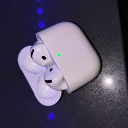 Air Pods (4)