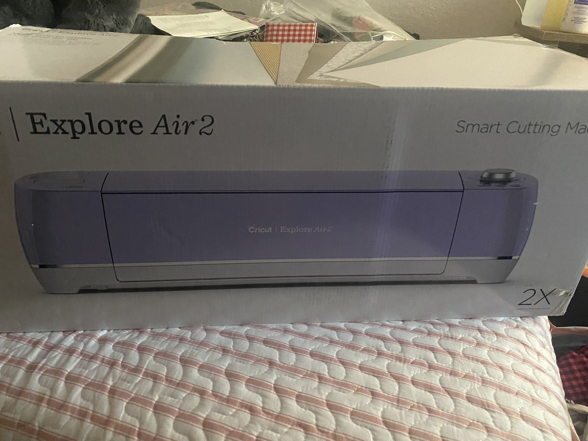 Cricut Explore Air 2 -New