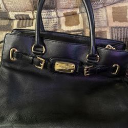 Michael Kors Black Hamilton Purse With Gold Accents (size Medium)
