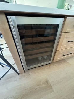 GE Monogram Under Counter Wine Fride