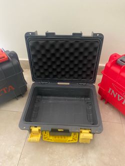 Invicta cases