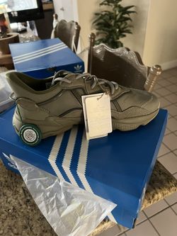 Original Adidas Ozweego Trace Cargo Brand New 