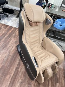 Synca Compact Massage Chair Beige