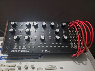 moog mother 32