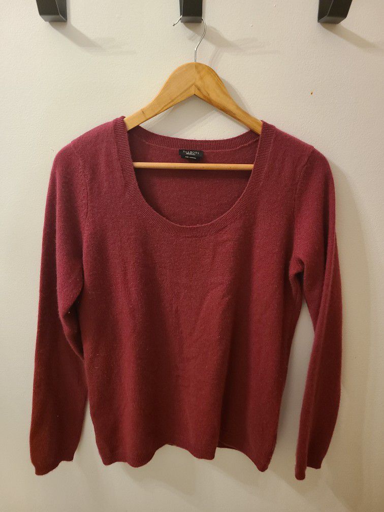 Cashmere Sweater 