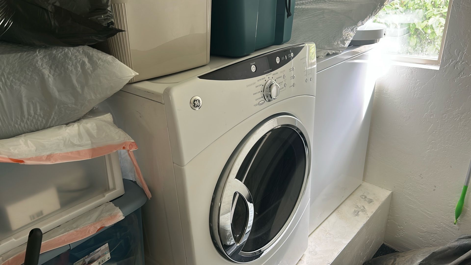 Dryer & Washer
