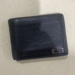 Salvatore Ferragamo Men’s Bi-Fold Wallet – Black Calfskin Leather