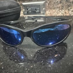 New Costa Del Mar Fathom 11 Black & Blue Mirror Sunglasses