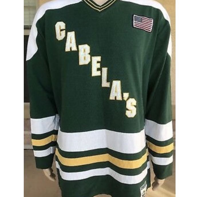 New BOSTON CELTICS HOCKEY JERSEY Adult Large for Sale in Quincy, MA -  OfferUp