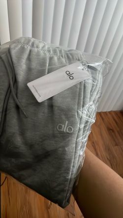 Alo sweats size xl