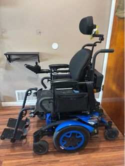 Invacare wheelchair TDX SP2
