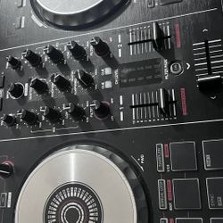DDj Sb2