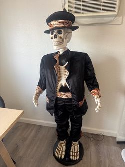 Gemmy Skeleton Singing Dancing Life Size 5’ Halloween Animatronic Prop Vintage