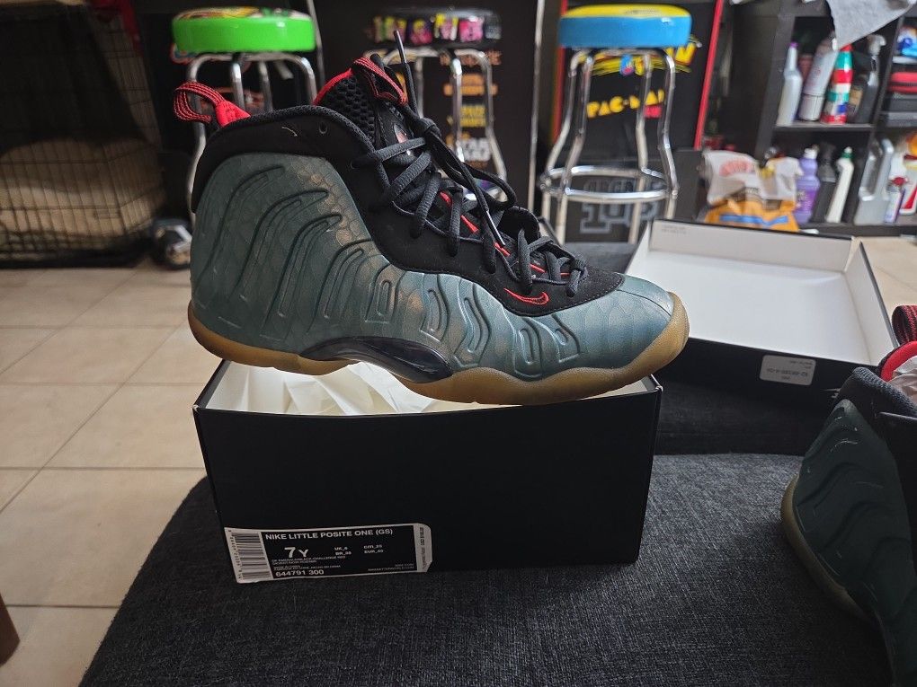NIKE LITTLE POSITE ONE 7Y
