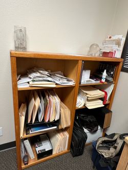 Wood book holder