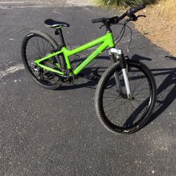 Mountain Bike 
