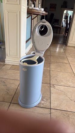 Ubbi stainless steel diaper pail