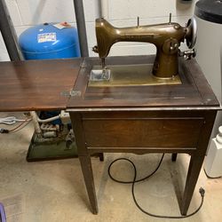 Vintage Westinghouse New Home Electric Rotary Sewing Machine