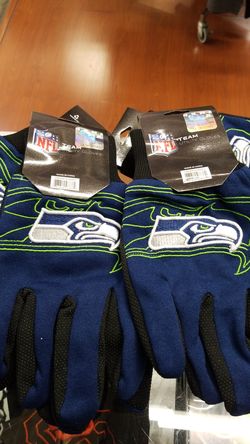 Multi use gloves