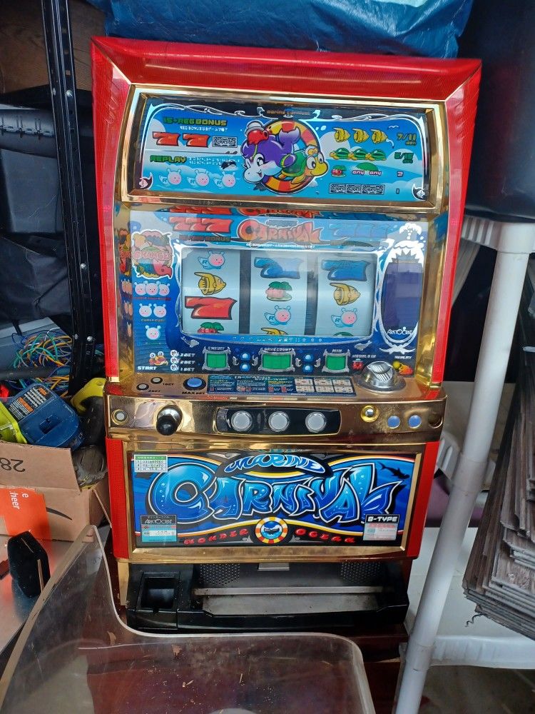 Marine Carnival (Aristocrat) slot machine