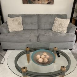 couch & 2 chairs 