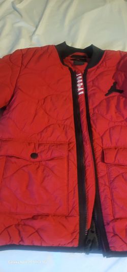 Boys Jordan coat size 14/16 New condition firm price