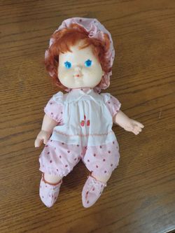 Vtg 1982 Baby Strawberry Shortcake Blow Kiss Baby Doll By Kenner