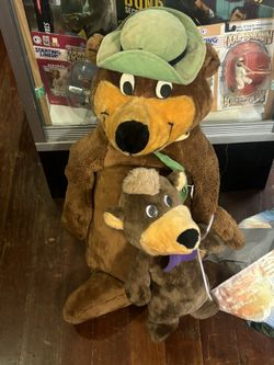 RARE! 1980'S HANNA BARBERA MIGHTY STAR YOGI BEAR 32" TALL PLUSH  With Boo-Boo