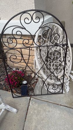 Home Iron decorative piece