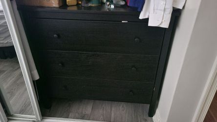 Black Dresser