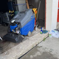 Voyager Duo Carpet Extractor 
