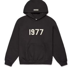 Essential Hoodie