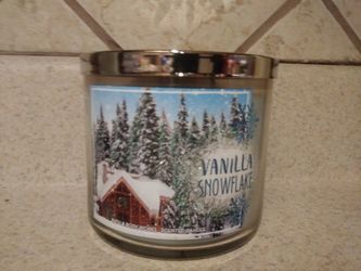 Bath & Body Works Candle