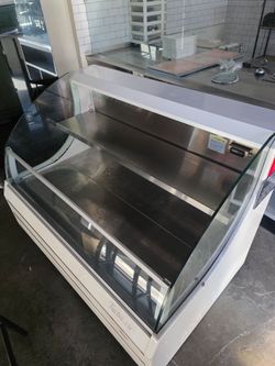 Turbo Air Refrigerates Display Case