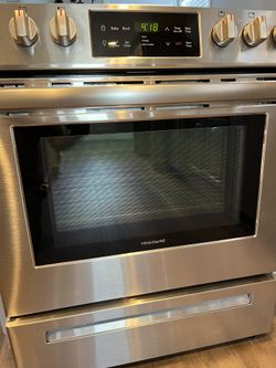 Frigidaire Electric Stove