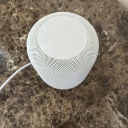 Apple HomePod (Generation 1)