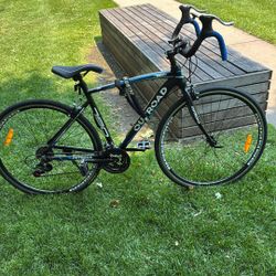  Road Bike with Light Weight Aluminum Frame 