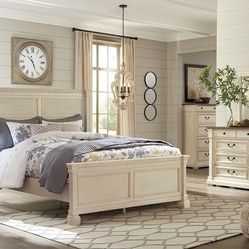 White/Brown-7Pc.Dresser,Mirror,Queen Louvered Bed,2 Nightstands