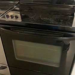 STOVE  AND REFRIGERATOR 