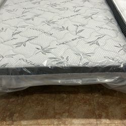 Queen Memory Foam Mattress 