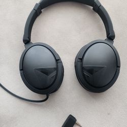 Delta Airlines Headphones 