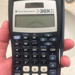 Texas Instruments Ti-30xiis 